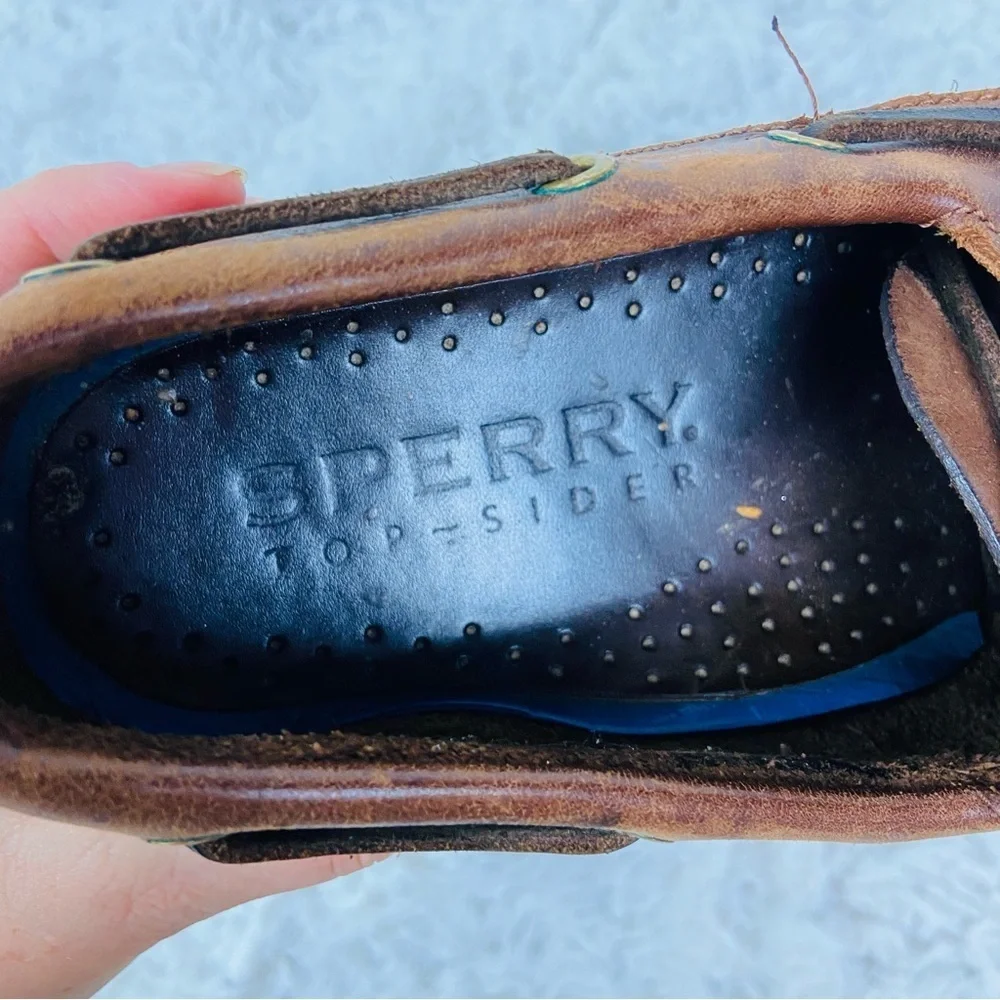 SPERRY Classic Brown Leather Boat Shoes size 9.5